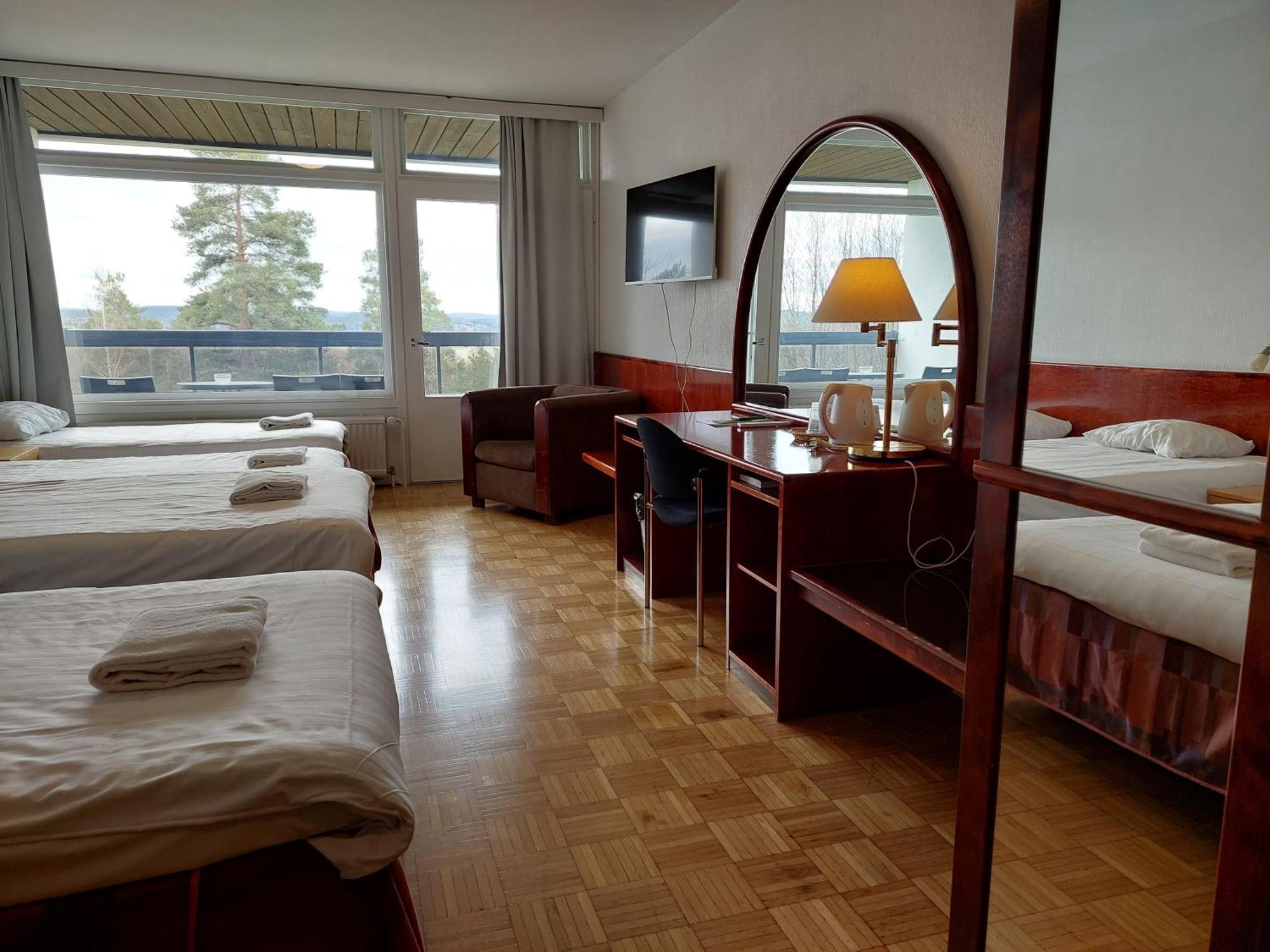 Hotel & Hostel Tallukka Asikkala  ภายนอก รูปภาพ